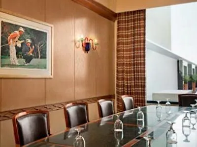 Le Meridien Fairway Dubai Hotel